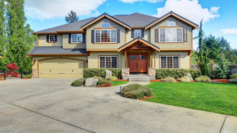 Keeping Your Lawn Healthy and Green All Year Long with Lawn Care Service in Cedar Knolls, NJ