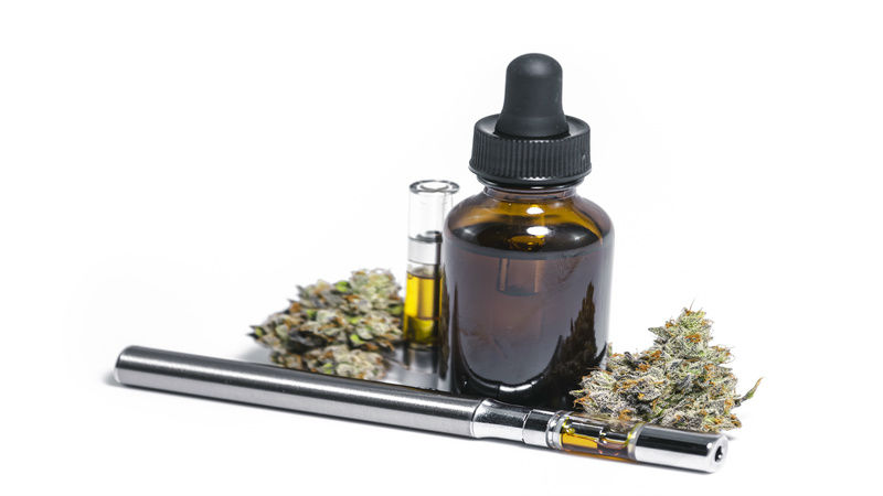 The Benefits That You Gain by Using CBD Dabs Instead of Smoking It