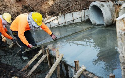 Common Challenges That Concrete Pumping Services in Metairie, LA Help Contractors Overcome